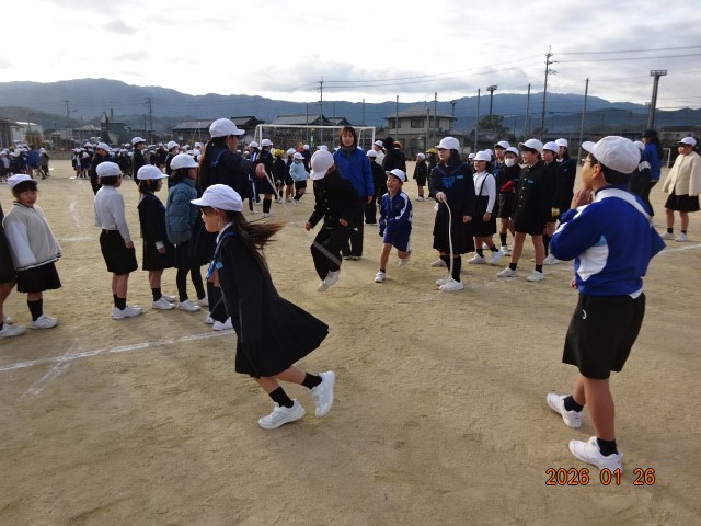 「声を揃えて！気持ちも揃えて！」